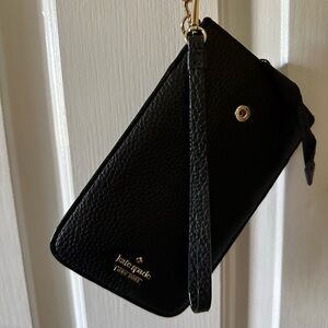 Kate Spade Black Textured Wristlet